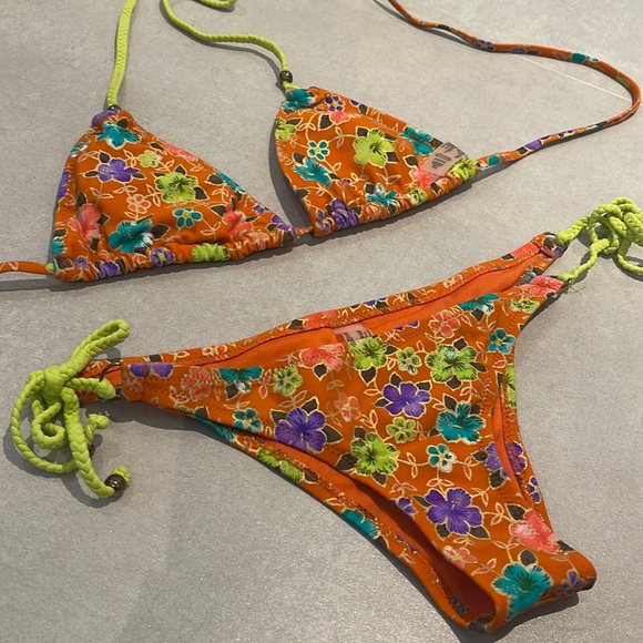 Women size small Neon bikini top and bottom set size ties triangle top - Picture 3 of 8